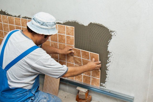 Ceramic-tile-installation.jpg